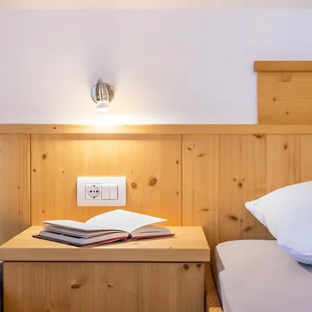 Farm stay Oberhuberhof *